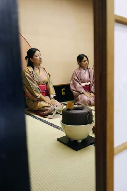 Learn Zen in a class of making Matcha tea near Osaka Castle - Wagashi and the beauty of the seasons
