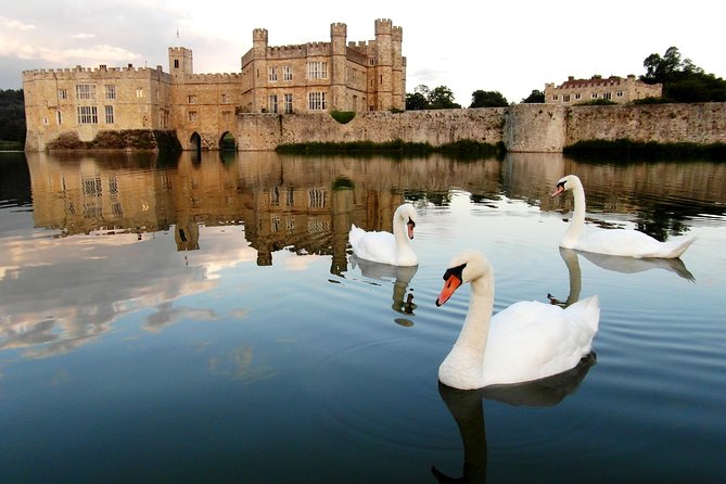 Leeds Castle, Canterbury, Dover & Greenwich Cruise from London - Guides can make or break the day