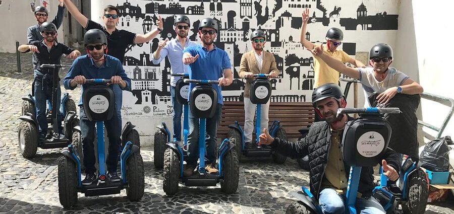 Lisbon: 1.5 Hour Private Segway Tour of the Castle - Starting in Mouraria at Rua das Olarias