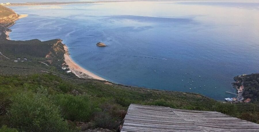 Lisbon: Arrábida & Sesimbra w/ Palmela Castle & Wine Tasting - Sesimbra gives you time to choose your own lunch