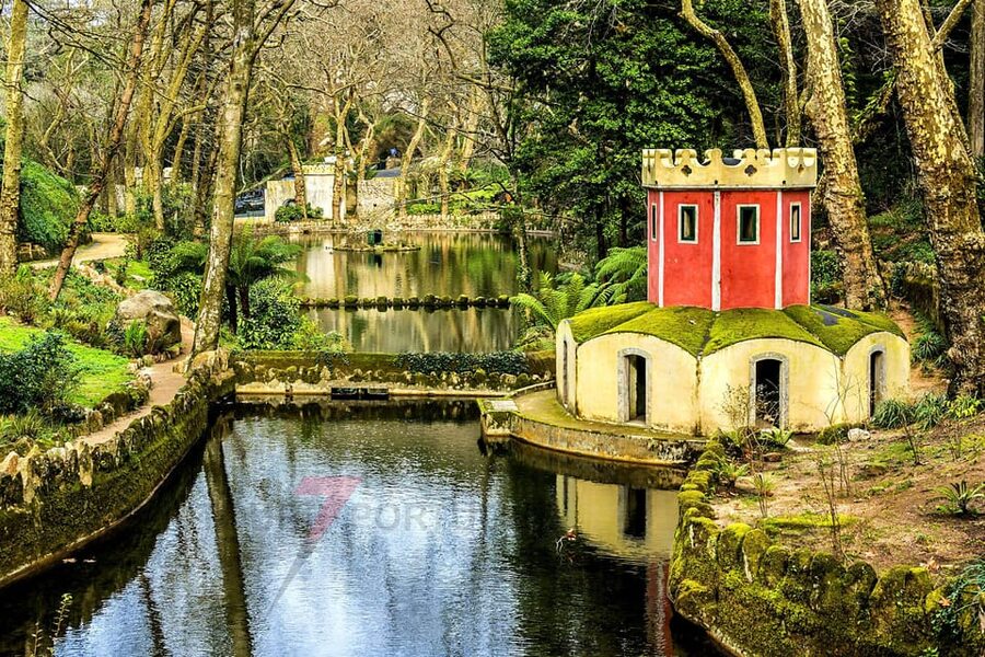 Lisbon: Pena Palace, Moorish Castle, Qta. Regaleira & Sintra - Pena Palace and its hilltop gardens