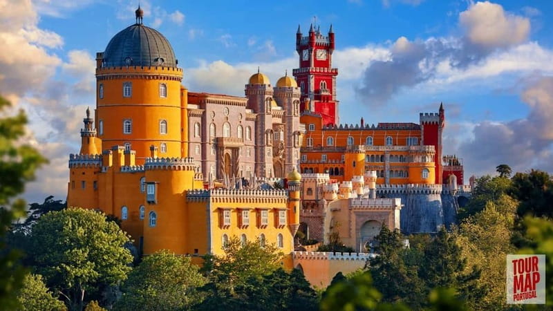 Lisbon: Sintra, Pena Palace, Moorish Castle & Regaleira Tour - Why this Sintra day trip makes sense from Lisbon