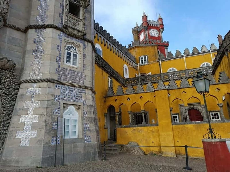 Lisbon: Sintra, Pena Palace, Moorish Castle & Regaleira Tour - Who should book this private Sintra tour?