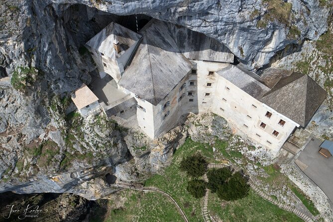 Ljubljana: Postojna cave & Predjama castle small group tour - A Guide Makes the Difference