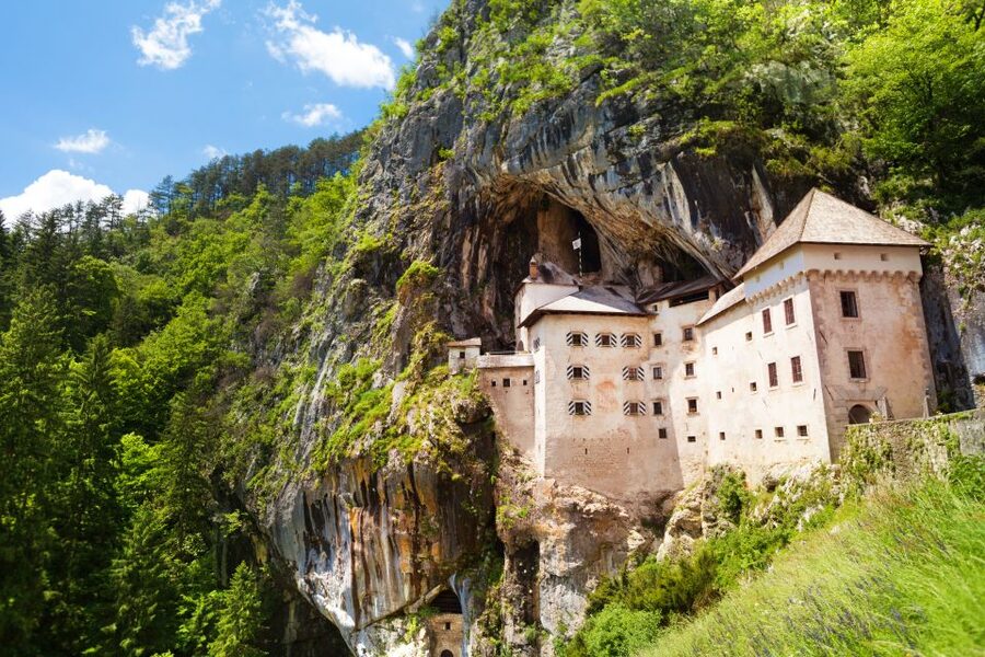 Ljubljana: Postojna Cave & Predjama Castle Tickets and Tour - Clothing, comfort, and mobility