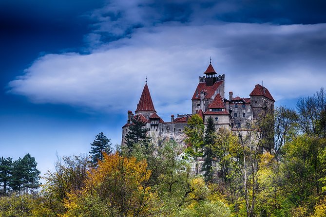 Local experience from Brasov - Transylvanian villages and Bran Castle - High villages beneath four Carpathian ranges