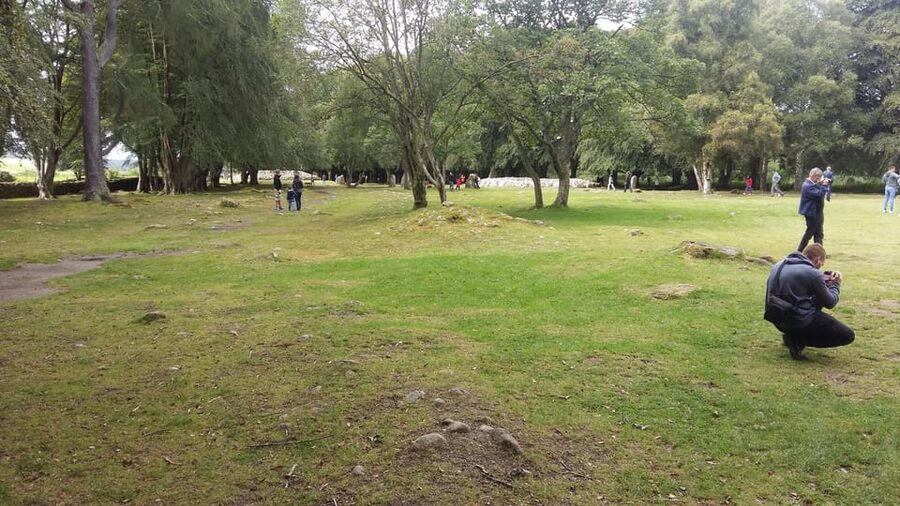 LOCH NESS ,CAWDOR CASTLE ,CLAVA CAIRNS & MORE FROM INVERNESS - Clava Cairns and the ancient stones
