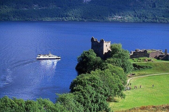 Loch Ness Cruise Including Urquhart Castle and Loch Ness Centre - What the $111 price really covers