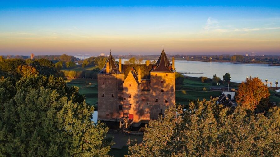 Loevestein Castle Entry Ticket - Ramparts, nature, and the value of slowing down