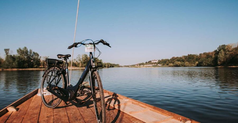 Loire castles with electric bicycle - What this electric bike day really offers