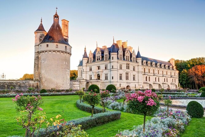 Loire Valley Castles Day Trip from Paris with Complementary Wine - Quick takeaways for planning your castle day