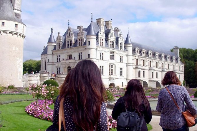 Loire Valley Day Tour Chambord and Chenonceau plus Lunch at a Private Castle - Why this route works so well in one day