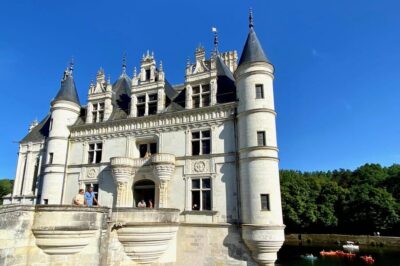 Loire Valley Royal Castles Small Group Day Trip from Paris