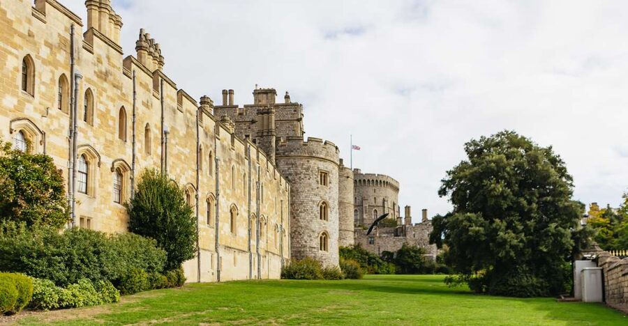 London: Windsor Castle, Stonehenge & Bath Full-Day Tour - The five things to know before booking