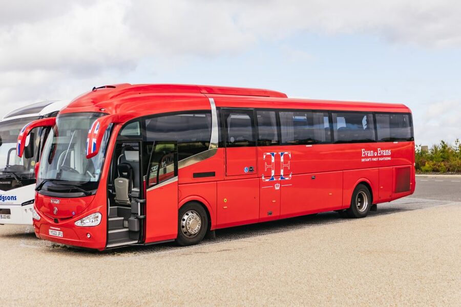 London: Windsor Castle, Stonehenge & Bath Full-Day Tour - Stonehenge: ancient stones on the Salisbury Plain