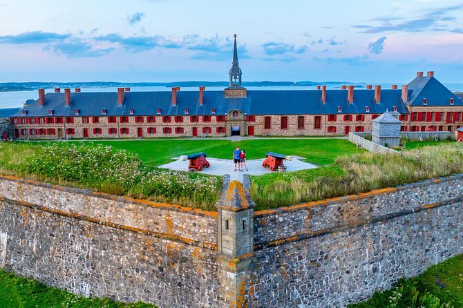 Louisbourg Fortress, Lighthouse and Cliffside Adventure - Key points to know before booking