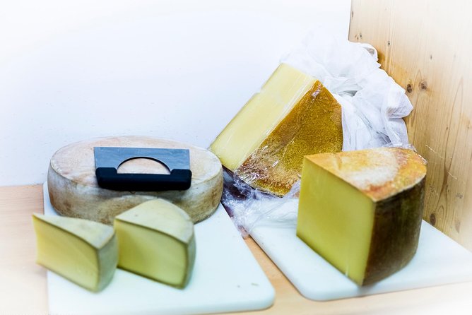 Lucerne CH Experience: Cheese, Chocolate, Chapel Bridge & Château - What the $198.38 price really buys