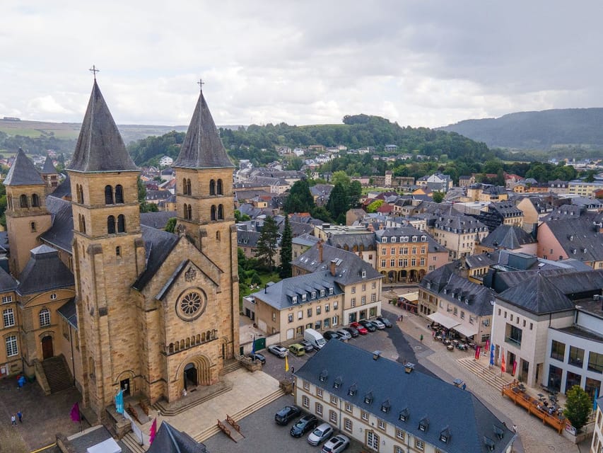 Luxembourg: Nature, History and Castles Full-Day Tour - A short walk through Echternach