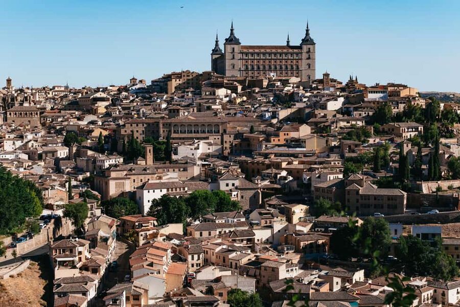 Madrid: Toledo & Segovia Tour w/ Cathedral, Alcazar & Lunch - The Alcázar, Spain’s storybook castle