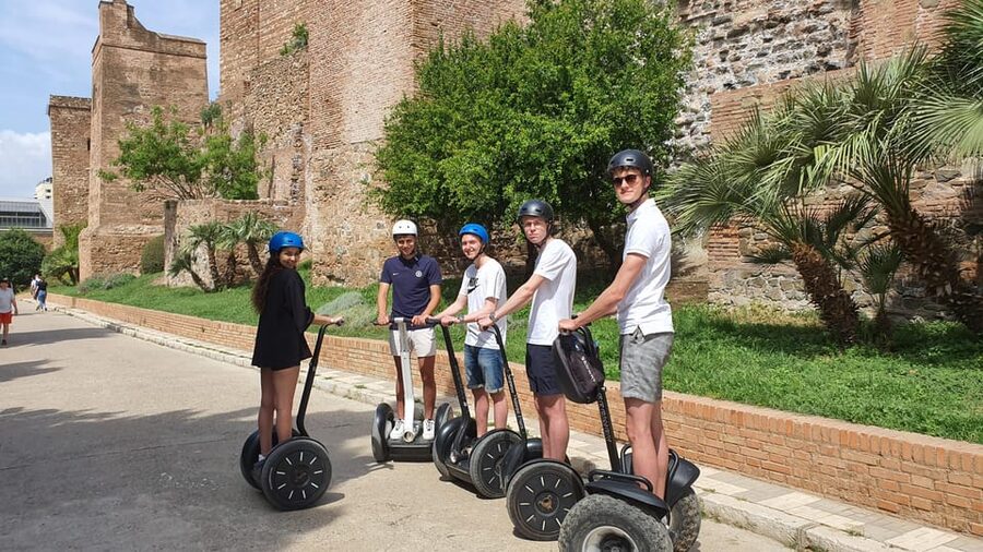 Malaga segway: Panoramic tour of Gibralfaro - Gibralfaro Castle and the big Malaga view