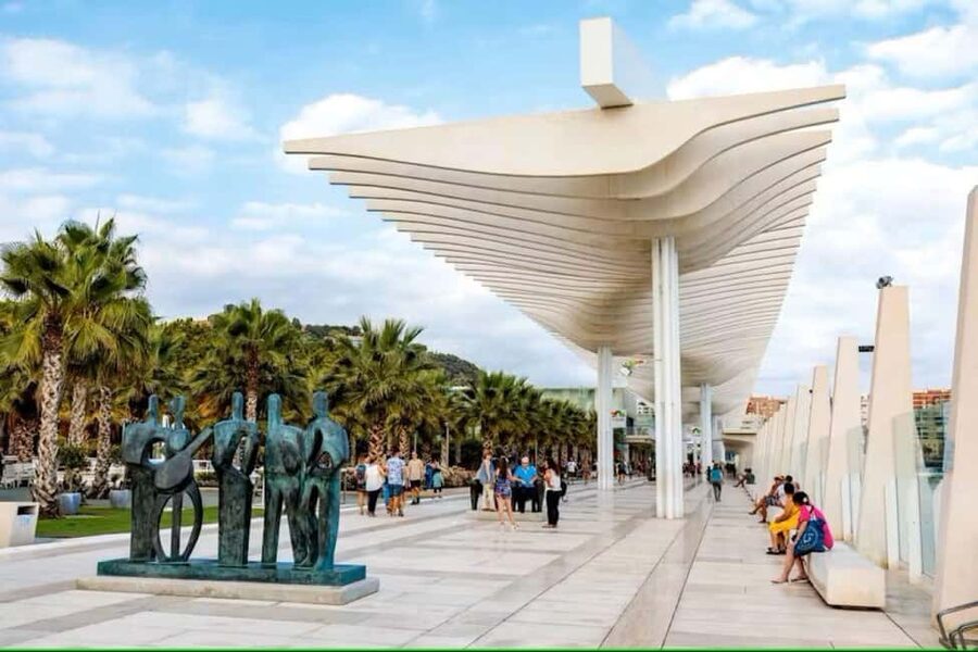 Malaga Walking Tour with Gibralfaro Castle & Alcazaba Visits - The Alcazaba trades wide views for Moorish detail