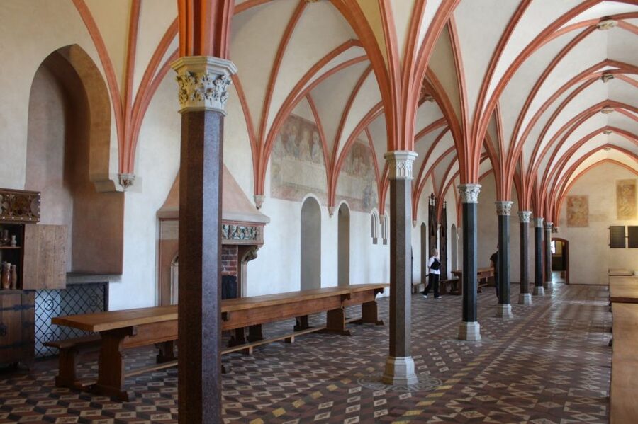 Malbork Castle Tour: 6-Hour Private Tour - The castle’s most rewarding details