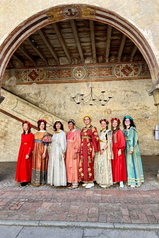 Malpaga Castle guided tour with period dresses - Key points to know before booking