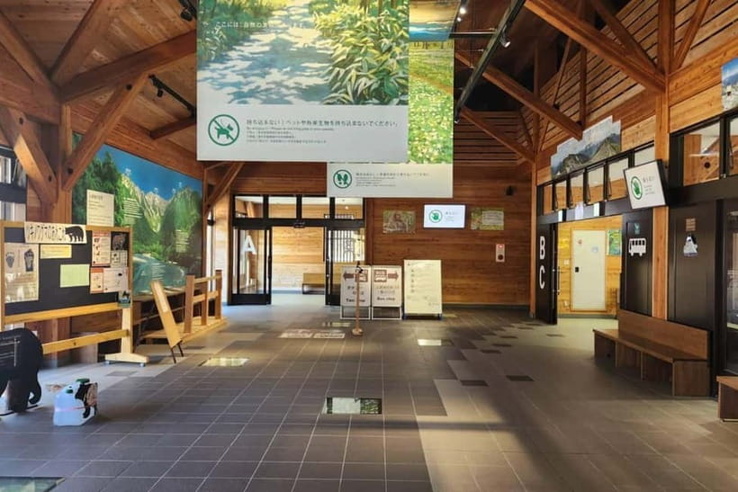 Matsumoto Castle & Best of Nagano: Kamikochi, Narai and more - Starting the Day: Hotel Pickup and a Private Car
