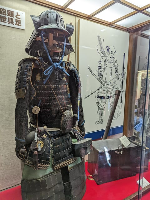 Matsumoto Castle Tour & Samurai Experience - Small practical details that improve the day