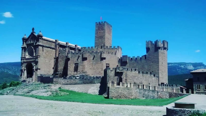 Medieval Route in Navarre: Olite, Ujué, Javier Castle, and Monastery of Leire - Key points to know before booking