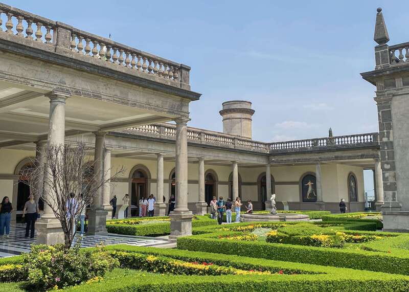 Mexico City: Chapultepec Castle Skip-the-Line Ticket - Why timing matters more than the skip-the-line promise
