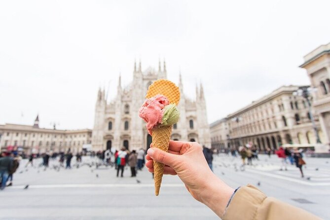 Milan: Private Tour - Duomo, Sforza Castle & Gelato Tasting - Galleria Vittorio Emanuele II, Milan’s elegant shortcut