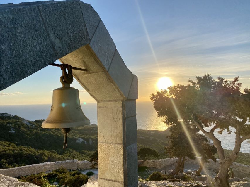 Monolithos: Small Group Hike and Sunset at Monolithos Castle - Snack, Coffee, and Practical Comforts