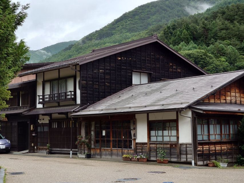 Nagano/Matsumoto: Matsumoto Castle and Narai-juku Day Trip - Walking through Narai-jukus preserved post town