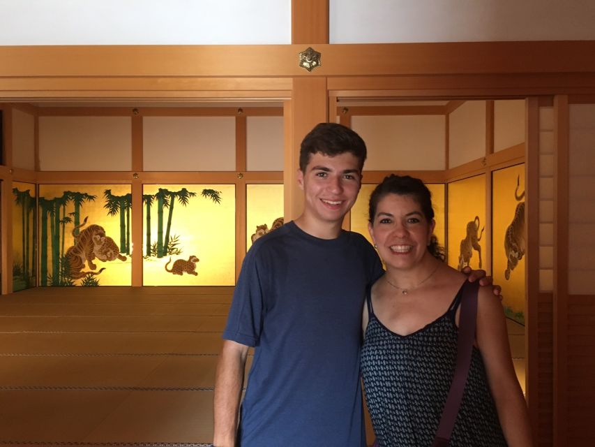 Nagoya: Full-Day Tour of Castle& Toyota Commemorative Museum - An hour for lunch and your own pace