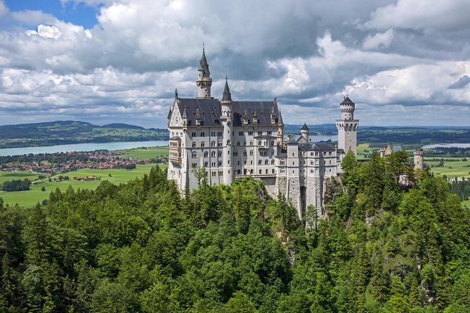 Neuschwanstein Castle Ticket With Audio Guided Tour - Key points before you book