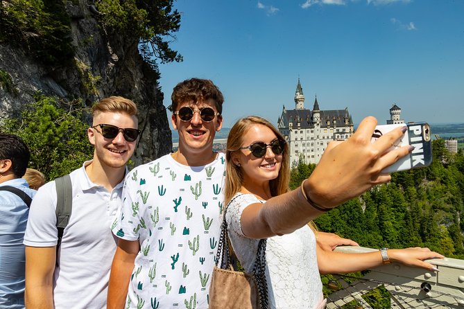 Neuschwanstein & Linderhof Castle-Fairytale Day Tour from Munich - A scenic drive through Oberammergau
