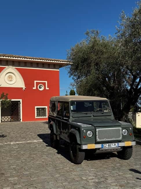 Nice : Wine Tasting at a Historic Château in a Land Rover ! - The Château Shop and Factory-Price Purchases