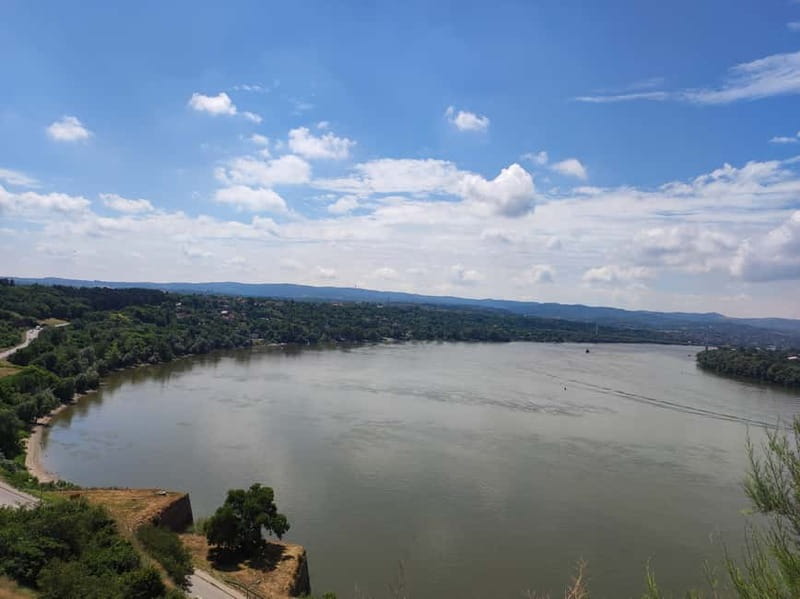 Novi Sad: Walking Tour city center and Petrovaradin Fortress - Starting among Novi Sad’s grand central buildings