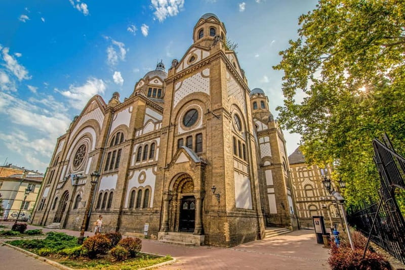 Novi Sad: Walking Tour city center and Petrovaradin Fortress - From Futoška Street to Matica Srpska
