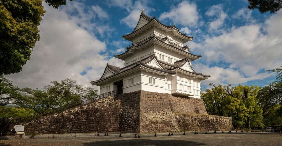 Odawara: Odawara Castle Tenshukaku Entrance Ticket - Starting at the main keep entrance