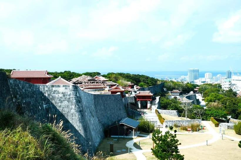 Okinawa: Shurijo Castle & Tamaudun Guided Tour - UNESCO Site - Starting at Naha Airport