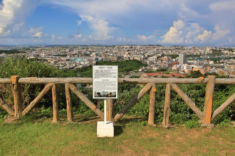 Okinawa: Urasoe Castle, Royal Tomb & War History Walk - Entering Youdore through the Kurashin Gate