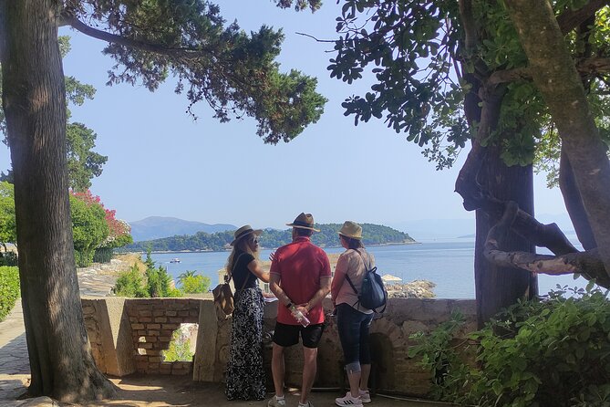 Old fortress and Corfu Old Town: History and culture - Bosketo Garden and St. Michael and St. George Palace