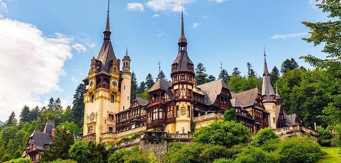 One Day Private Tour to Peles and Dracula Castles & Brasov City - What the private format really gives you