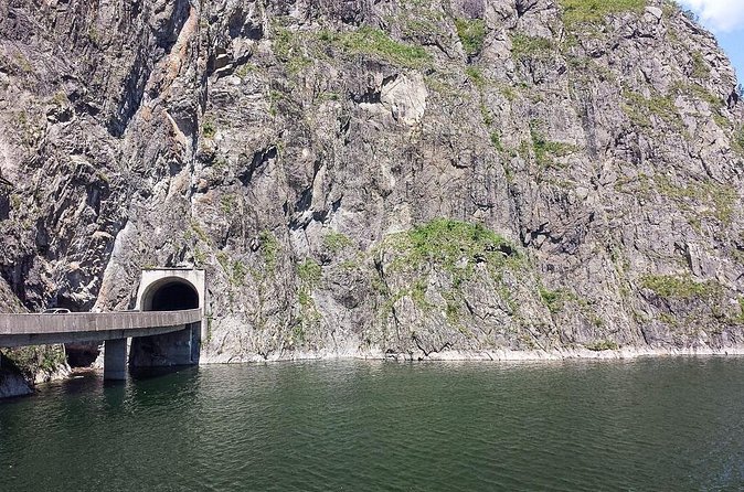 One day tour Transfagarasan road , Balea waterfall, Balea lake - Făgăraș Fortress and one hour of history