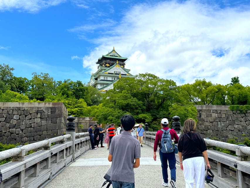 Osaka: 1-Day Guided Tour - Sky Bldg, Castle, Namba Shinsekai - Osaka Castle and the main tower