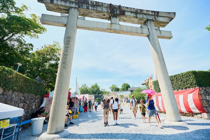 Osaka Castle Walking Tour and Castle Tower Admission - Guides Who Make the Difference
