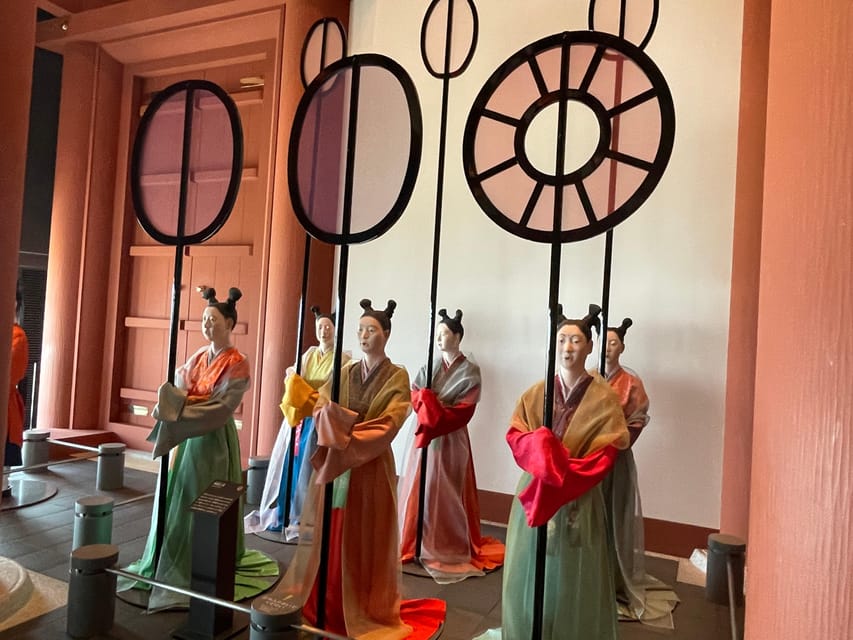Osaka: Osaka Castle & Historical Museum Guided Tour - Inside the Osaka Castle Main Tower