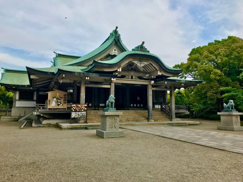 Osaka: Osaka Castle - Tsuruhashi - Tennoji (Spanish Guide) - Osaka Castle: one hour of history and city views